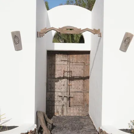Sur Le Golf Villa *